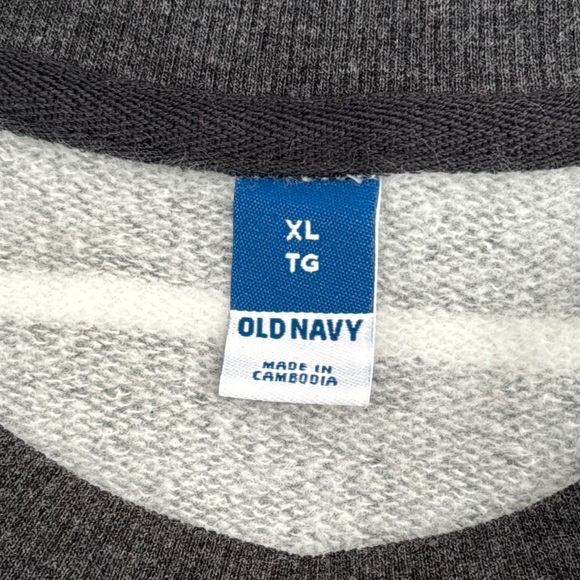 Old Navy Gray and White Striped Oversized Side Slit Crew Neck Sweater - Picture 6 of 10